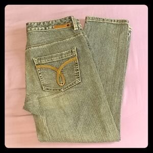 Womens Distressed Calvin Klein Shape Jeans Size 27/4